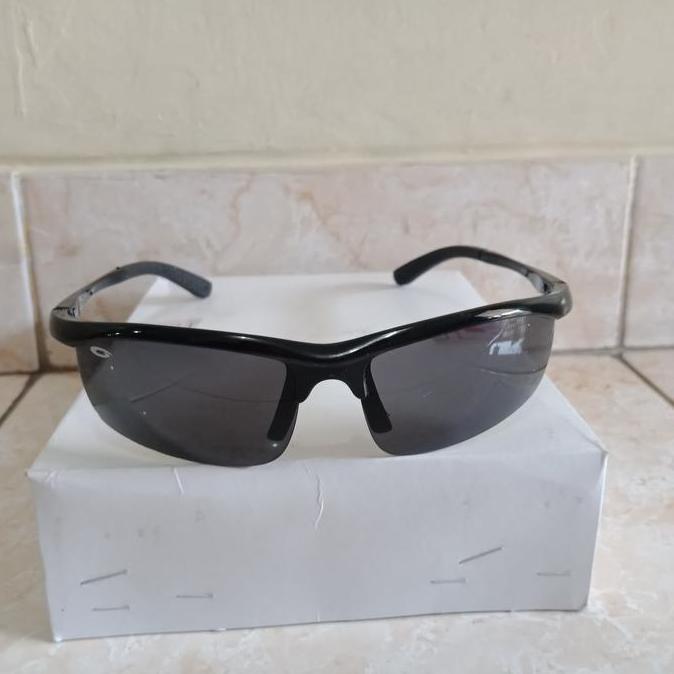 DS83 >> kacamata sport murah dan trendy AG820