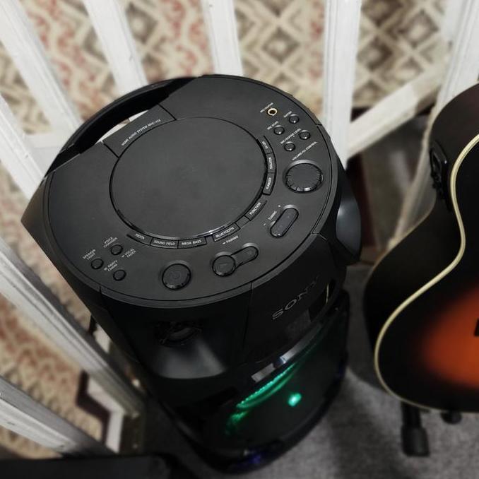 Sony Speaker MHC-V13 Sistem Hi-Fi All-in-one Kualitas Suara Jernih Bass Bulat & Deep Treble Kering C