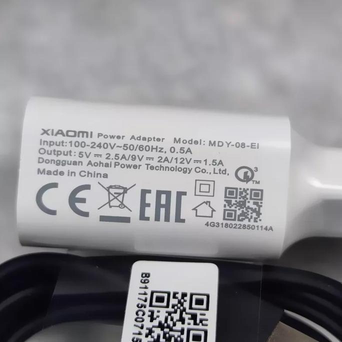 DV220 - Charger Xiaomi Original Fast Charger 9V 2A /12V 1.5 MDY-08-DF