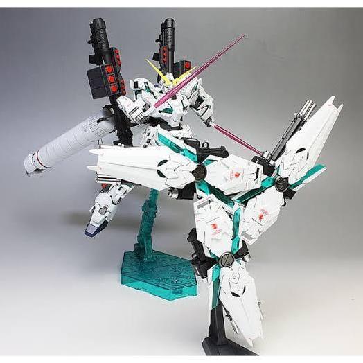 Bandai HG HGUC 1/144 Unicorn Gundam Full Armor (destroy mode)