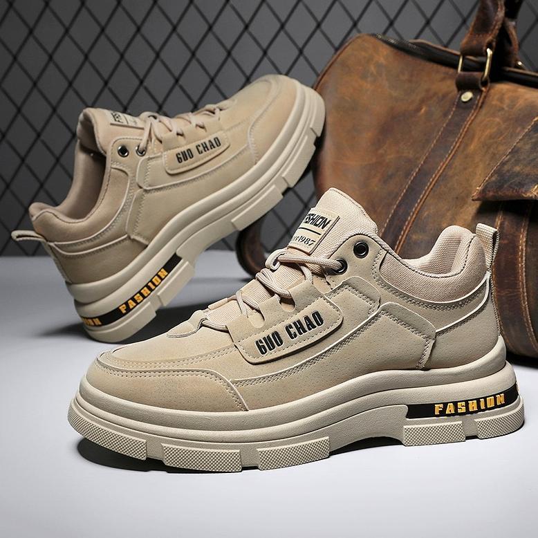 Sepatu Boots Casual Sepatu Sneakers Pria Sepatu Kerja