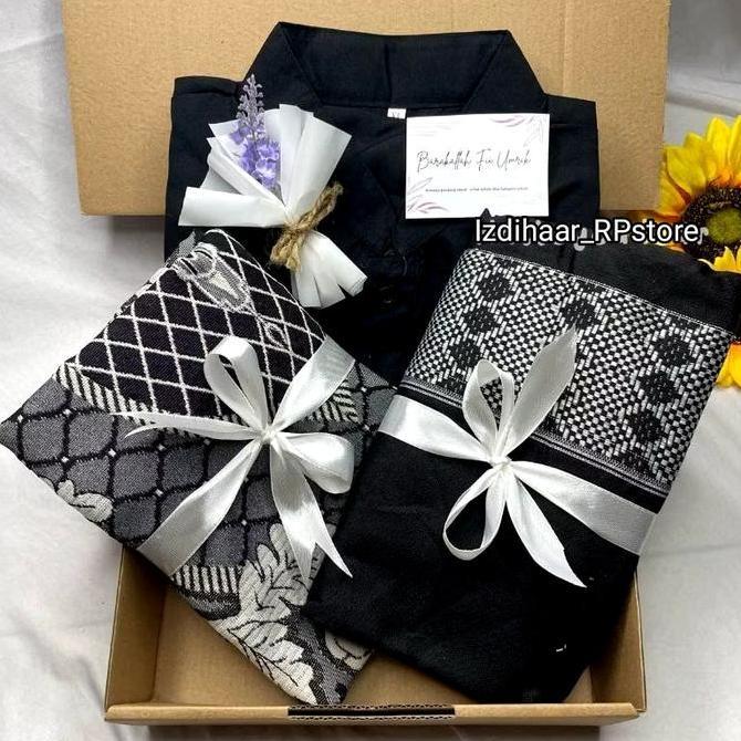 Hampers Jumatan Cowok Sarung Sajadah Koko / Gift Box / Paket Sholat