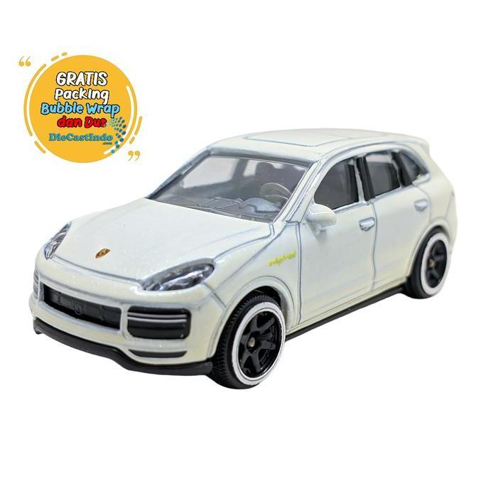 Majorette Car Collectable Wheel Display Pomade Open Box Porsche Cayene Turbo Putih