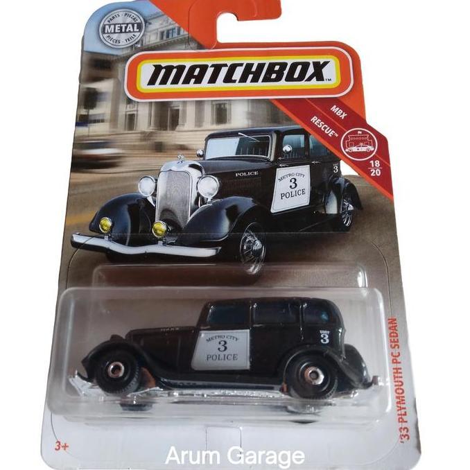 Matchbox 33 Plymouth PC Sedan. Card MBX Rescue Metro City 3 Police.