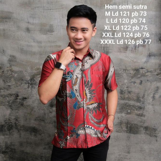 Batik Pria Lengan Pendek Batik Semi Sutra Fashion Pria Kemeja Batik