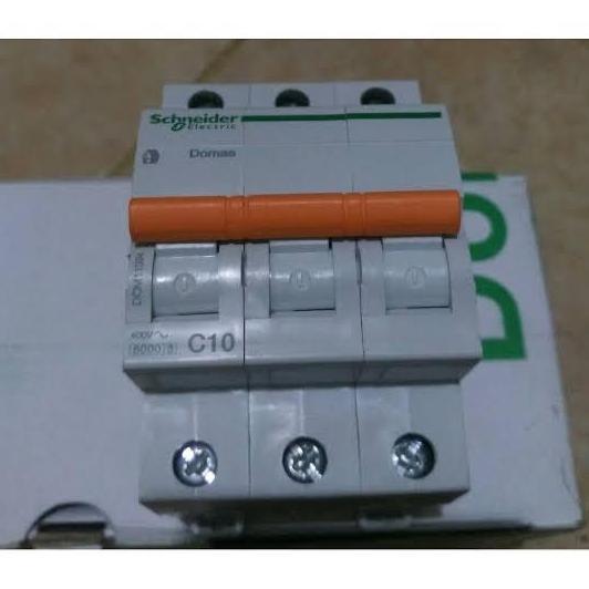 MCB 10A 3P Domae Schneider