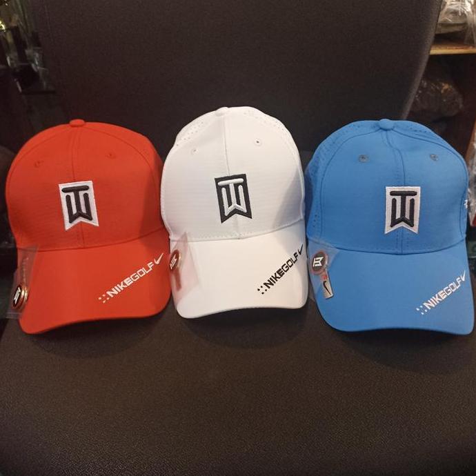 Topi Golf Nike