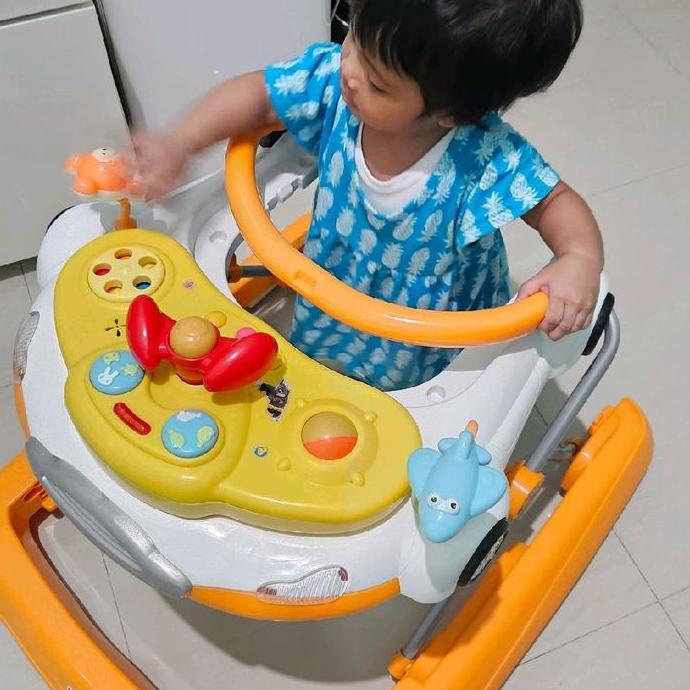 2in1 Baby Walker & push walker Baby Does - Bekas