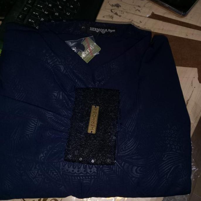 [Gamis Hermosa] Gamis hermosa embos motif Indian navy-gamis biru dongker-gamis motif embos syari bir