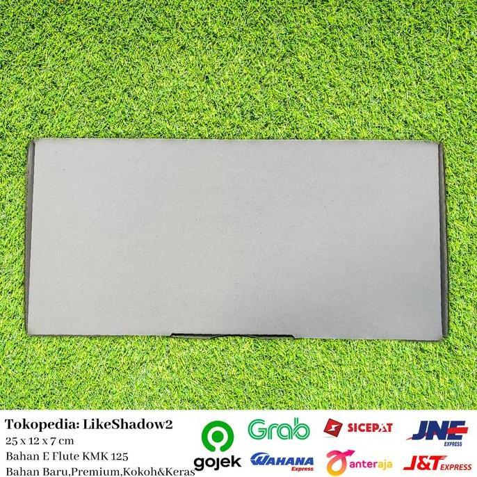 pizza box / kardus / karton / uk 25x12x7 cm / E flute / die cut/ putih