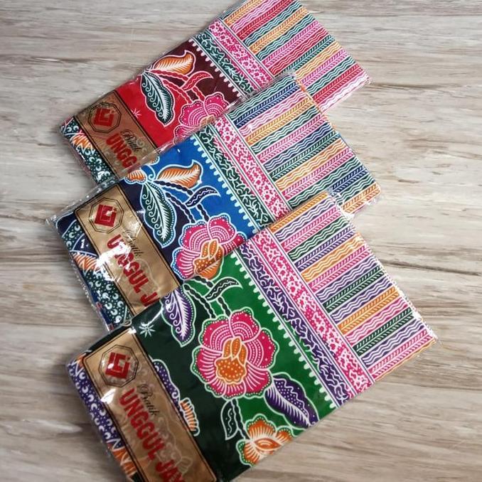 Kain Jarik / Kain Gendong Bayi