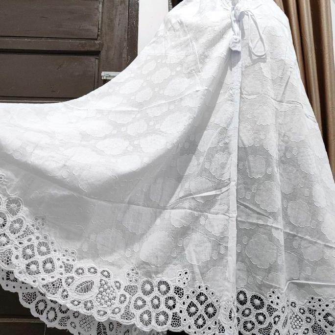 Bergo Ihram Renda Jilbab Katun