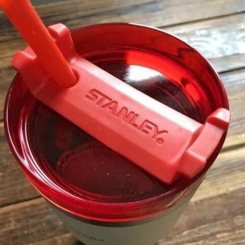 New- READY Starbucks Stanley Stainless Steel Tumbler free Straw Tumbler