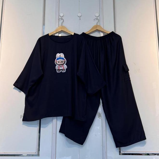 Mara One Set Ld 130 Cm | Setelan Celana Cargo Wanita Dewasa Jumbo Kekinian Bahan Rayon Twill Oversiz