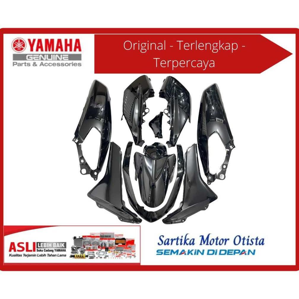 Original Full Body Halus Warna Hitam Glossy Yamaha Nmax Old