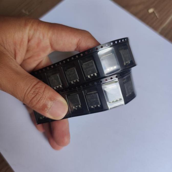 DUDLEY Chip IC Driver ST70 27F ST70-27F ST7027F terlaris