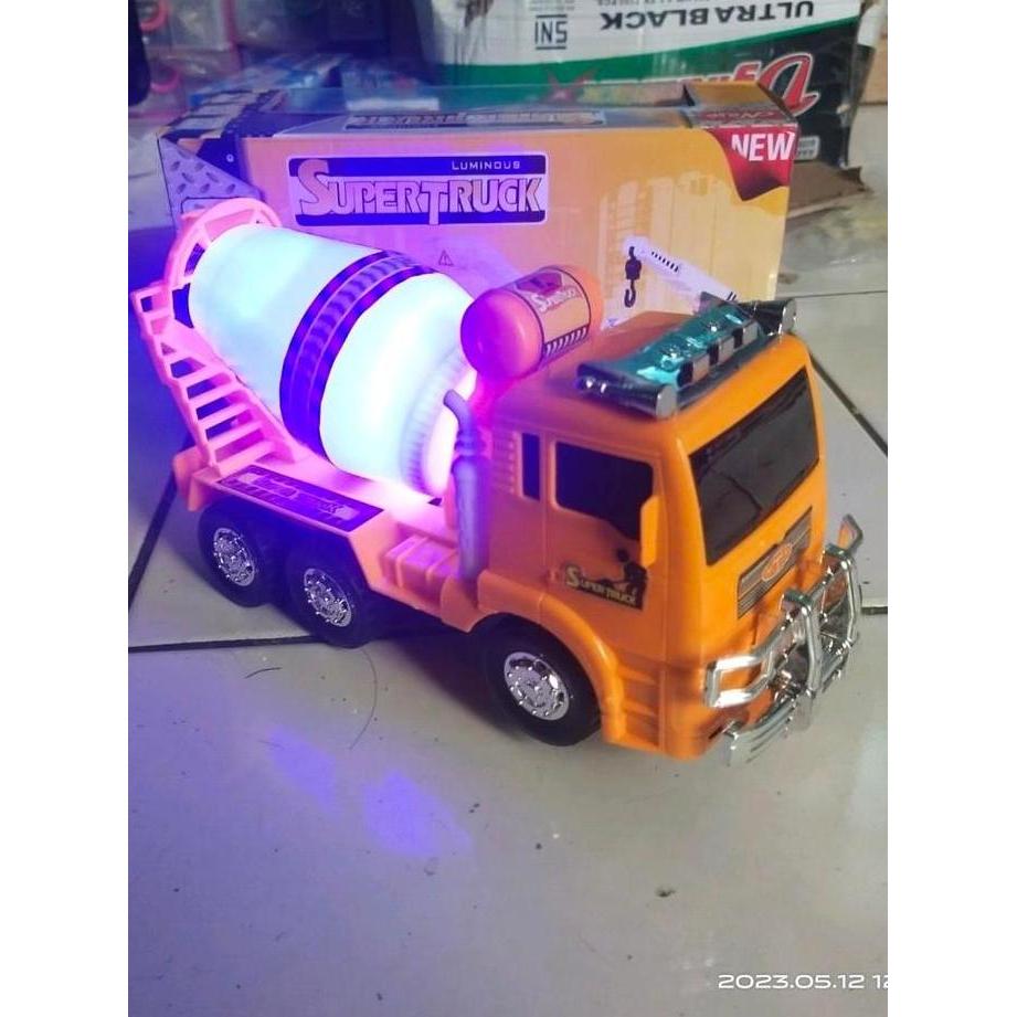 Mainan Anak Truk Konstruksi Molen Mixer Bump And Go Set Hadiah Baterai Lampu Mobil Control
