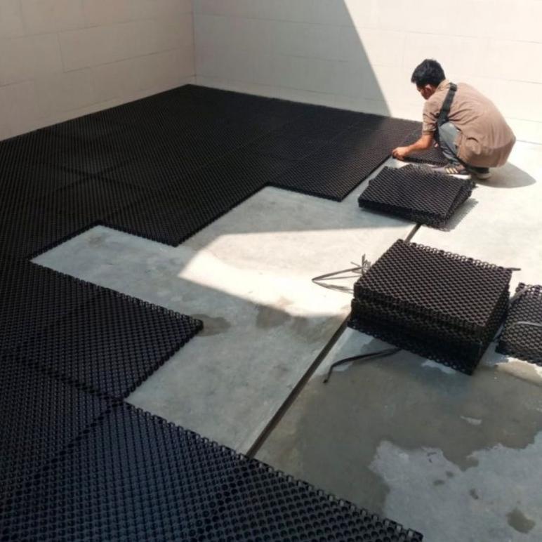 Promo Cod Alas Resapan Rumput Sintetis 25Cm X 25Cm Tebal 3 Cm (1M = 16 Pcs) - Drainase Rumput Sintet