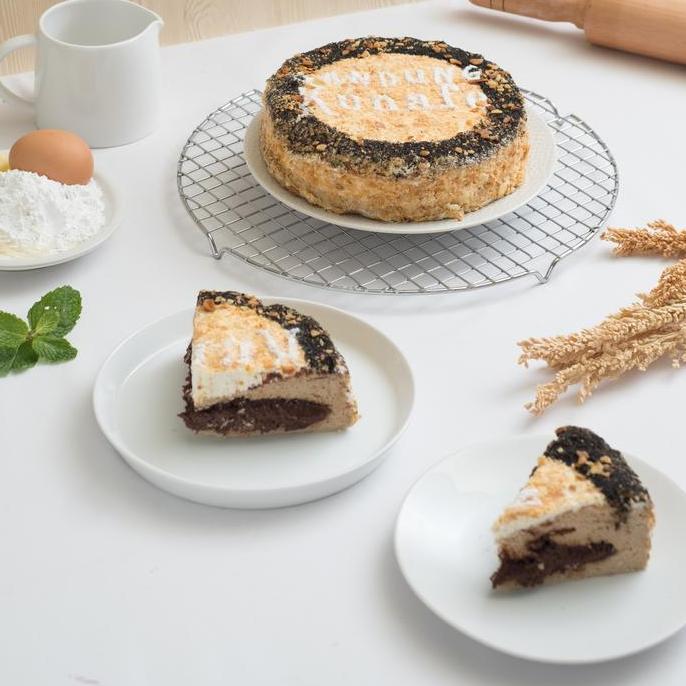 ALL VARIAN BANDUNG KUNAFE TAHAN 4 HARI SUHU RUANG 7 HARI SUHU CHILLER Kue Wafer Putih Diameter 16x16