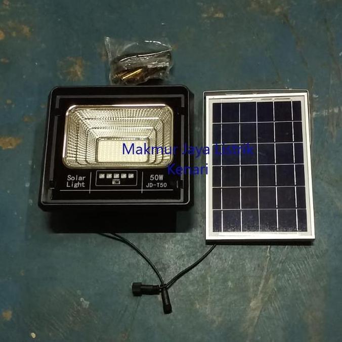 Lampu Sorot Led Tenaga Surya 50 Watt Solar Cell Panel 50Watt  Sale