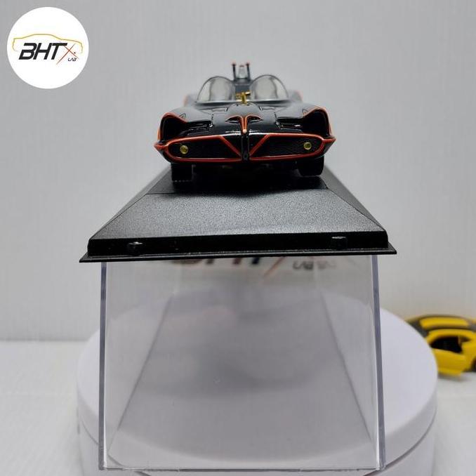 Hot Wheels Elite 1966 TV Series Batmobile Batman Limited Edition 1:43 DC 2009 Hotwheels