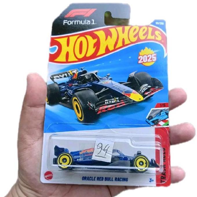 opaljavanes99 - hot wheels formula 1 oracle red bull racing remote mainan rc mobil f1