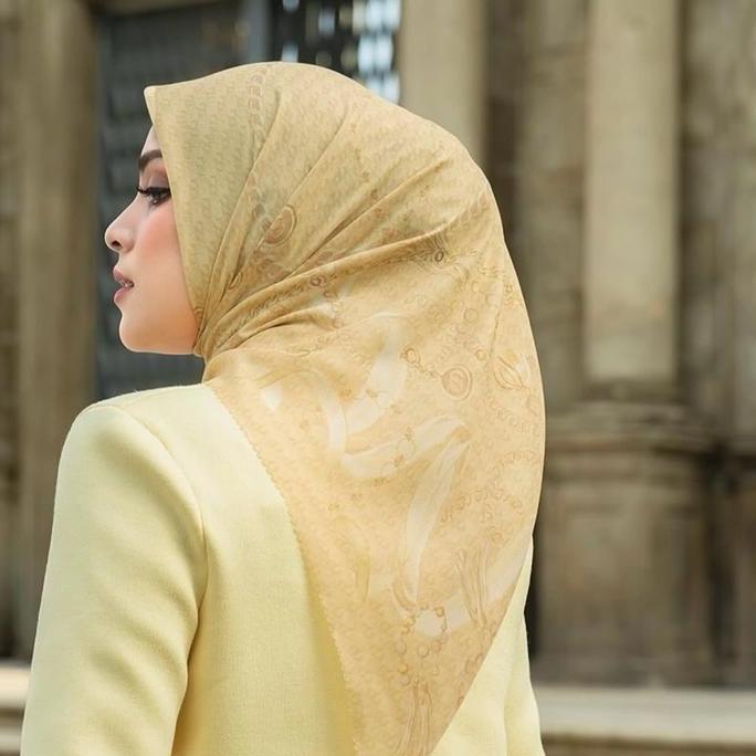 Promo Hijab Buttonscarves Chain Series Premium Lasercut Titik  3 Premium Logo Pin Bs Cod