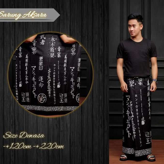 Spesial Sarung Batik Halus Motif Tumpal - Warna Hitam - Sarung