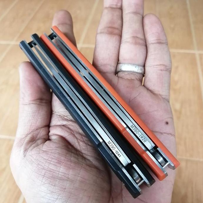 Spesial Pisau Lipat M390 Folding Knife Knive Ball Bearing G10 Handle