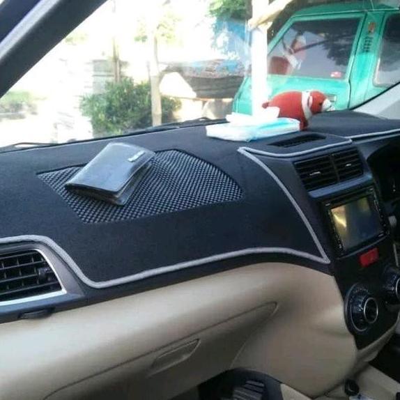 Aksesoris Interior Mobil New Avanza Veloz Xenia 2012-2021 Karpet Dashboard Mobil High Quality