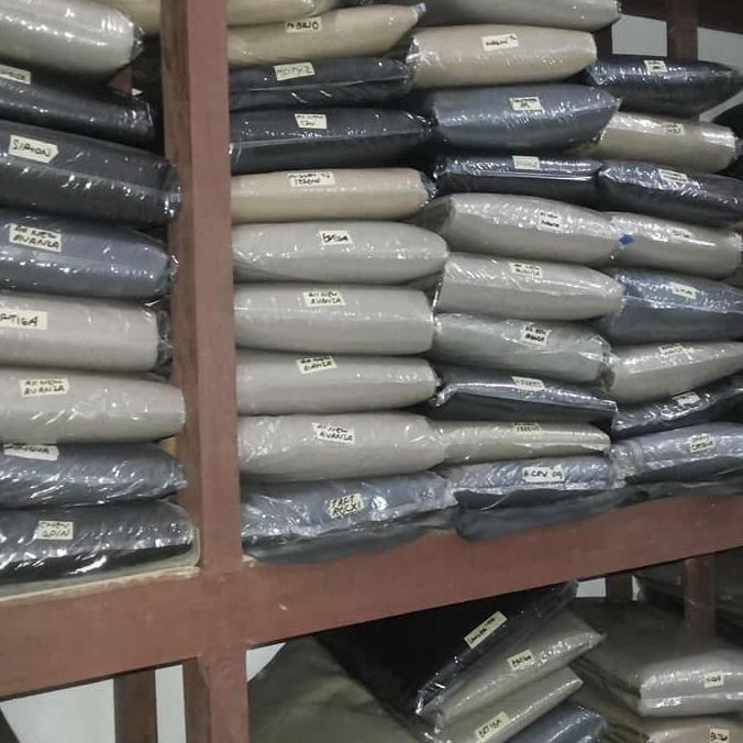 Expert- Karpet Dasar Avanza Xenia Karpet Dasar Mobil Kulit Karpet Peredam