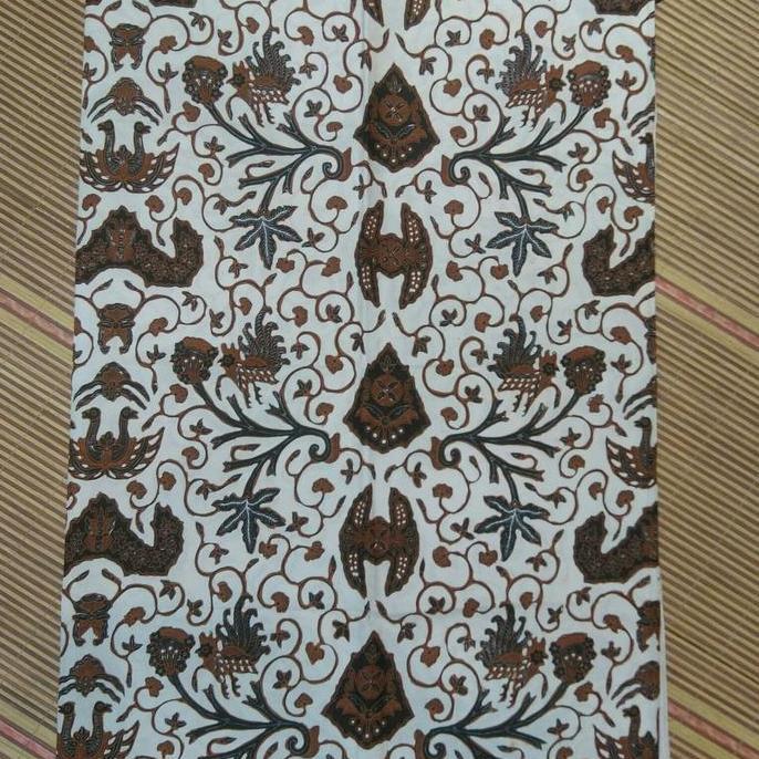 Kain Batik Solo Motif Klasik Tulis Kombinasi Gusbatik