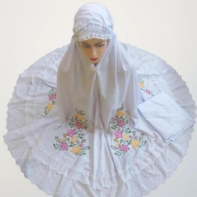 Mukena bordir strimin khas bukittinggi sutra barat