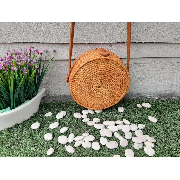 Tas Bulat Asli Rotan Tali Ketak Ukuran 18Cm Bali Lombok Barang Unik