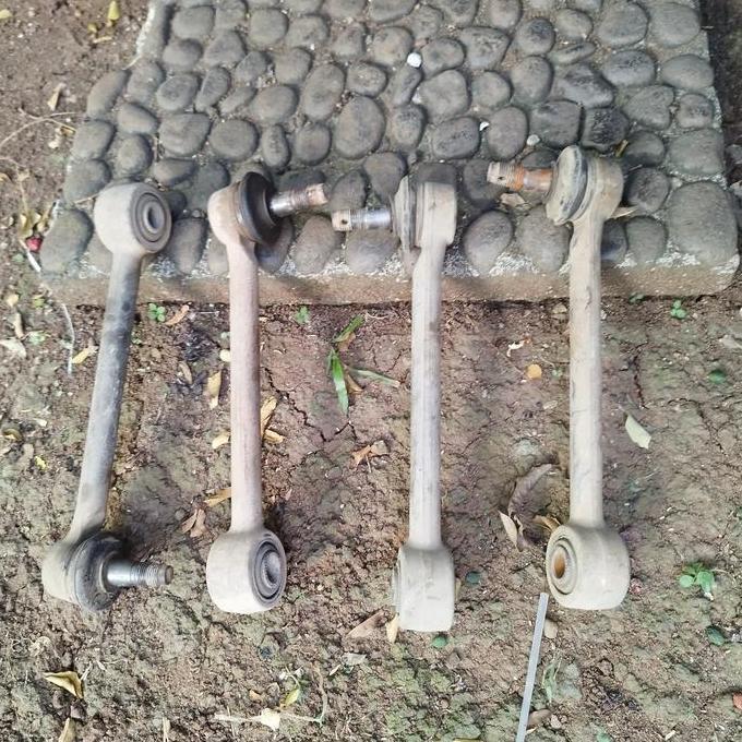 Drag Link Terod Tie Rod Terod Suzuki Futura Colt T120Ss Murah