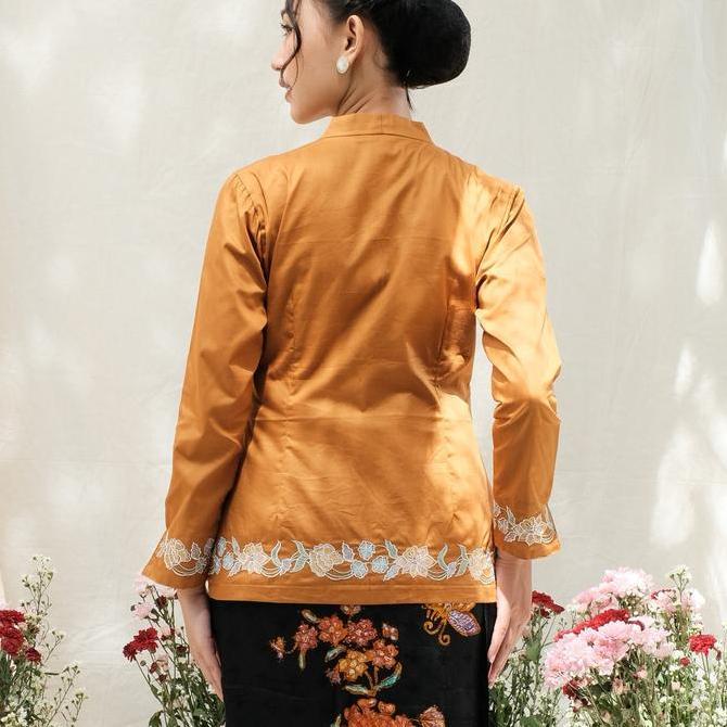 Kebaya encim bordir lengan panjang katun jepang cokelat