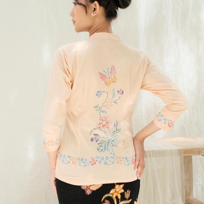Kebaya Encim Batik Pekalongan Lengan 7/8 Katun Cream