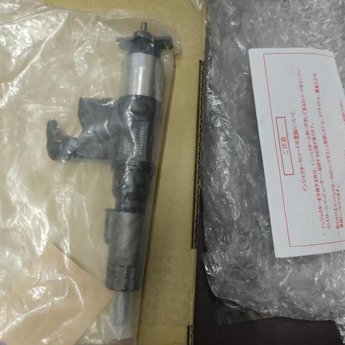 Promo Injector Isuzu giga 095000-6376 / 8-97609 789-6 Termurah