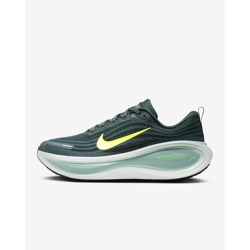 Nike Vomero Plus Running Sepatu Lari Pria Super Empuk Dengan Zoomx Foam Penuh - Hv8150-300