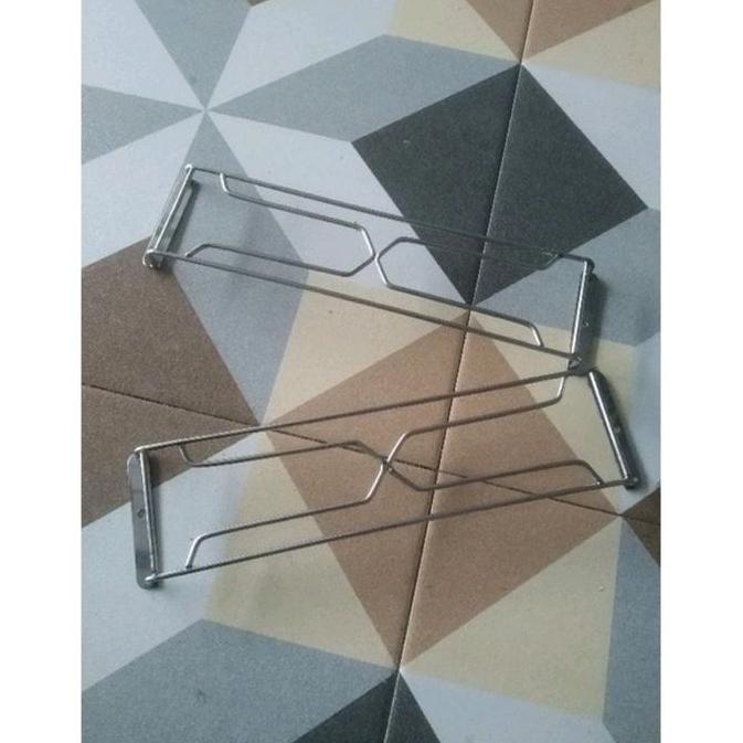 COVER LAMPU BELAKANG L300 ORIGINAL DAN TERPERCAYA