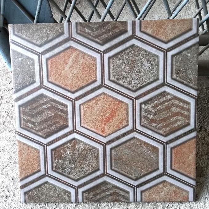 KERAMIK LANTAI 40X40 KASAR MOTIF HEXAGON -KERAMIK LANTAI KASAR 40X40 GEMILANG KW 1