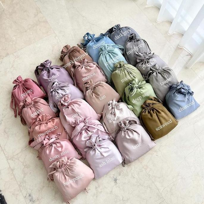 ITSMOSTLY - Medina Prayer Set (Mukena Silk Premium)