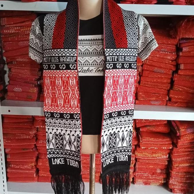 Newgir- Stola/Syal - Selendang Bahan Rajut Motif Etnik Batak - Souvenir Batak