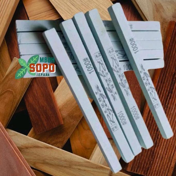 Gaerdenpic- Alat Bonsai Dan Berkebun,  Batu Asah Kecil Ryuga Model Persegi