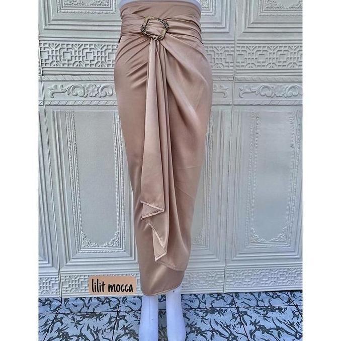 DE39 >> Rok Lilit Satin Velvet / Kain Lilit Satin Warna Sage Green Bawahan Kebaya