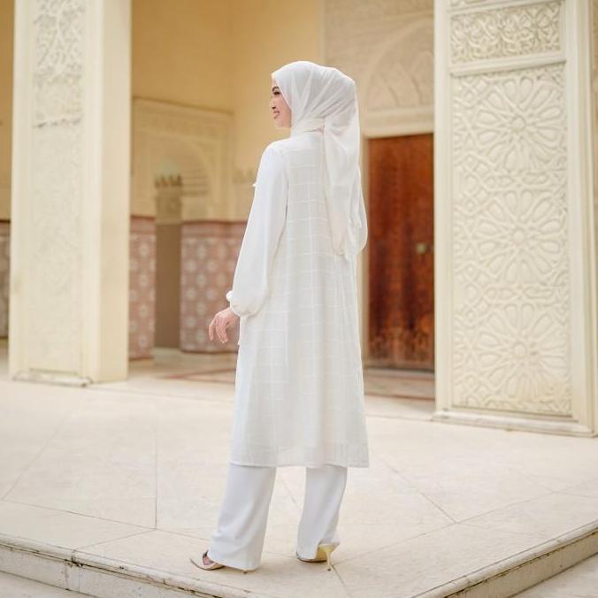 Zm Zaskia Mecca - Bivana Midi Dress Gamis - White Series - Binar Samudra Bordir Crinkle