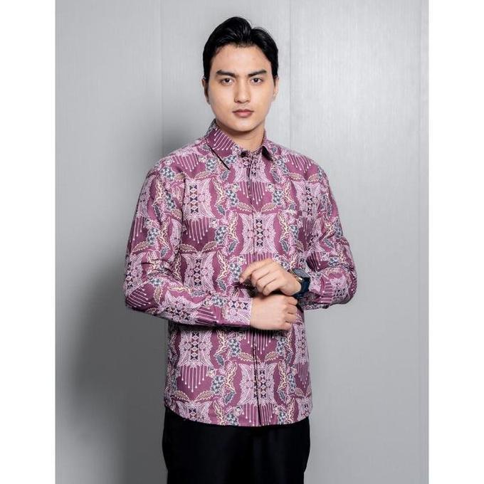 Laskala Batik Premium Dhwani Salem Kemeja Batik Pria Slimfit Lengan Panjang