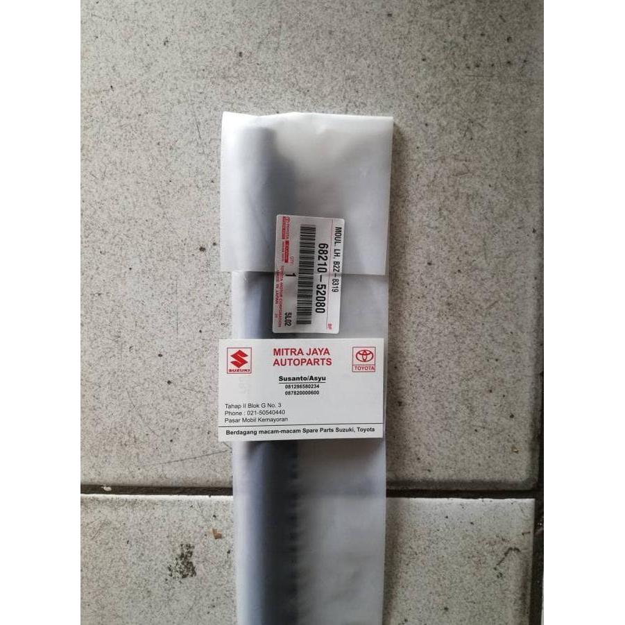 Pelipit/List Kaca Depan Kiri Toyota Ist