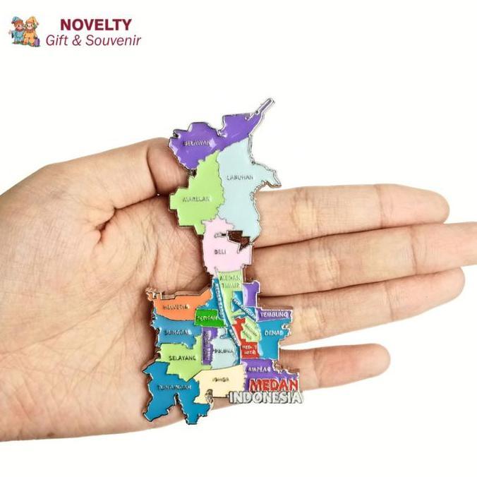 Souvenir magnet kulkas peta Medan Sumatera Utara oleh oleh negara Indonesia