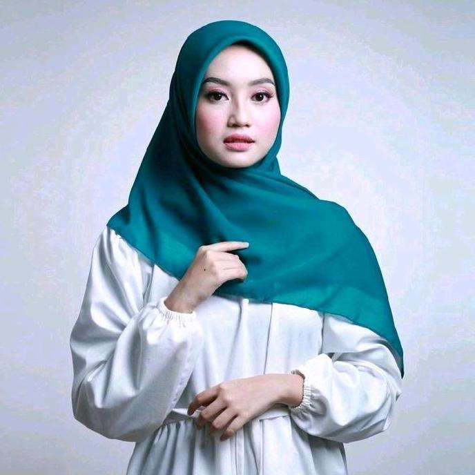 TOSCA EMERALD  Hijab Pollycotton Hijab Square ( Hijab Warna Tosca Emerald )  Muslim Segi Empat Kerud